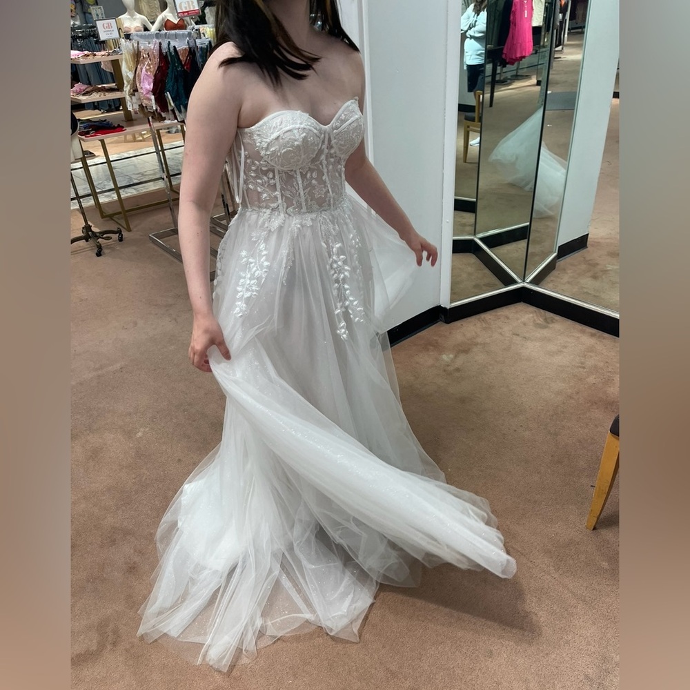 GB Strapless Illusion Ballgown - Picture 5 of 7